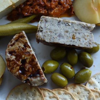 Rebel Cheese - Plant Based Balsamic Fig & Walnut Fromage, 7oz